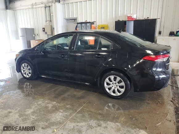 2022 Toyota Corolla LE with VIN 5YFEPMAE3NP340050, listed as a Copart auction lot 54420975 with 57,577 mi miles and Clean Title. Bid and sale history available at carsss.com. Image 2.