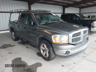 2006 Dodge 1500 SLT with VIN 1D7HA18N06S680362, listed as a IAAI auction lot 41836625 with 201,180 mi miles and . Bid and sale history available at carsss.com. Image 1.