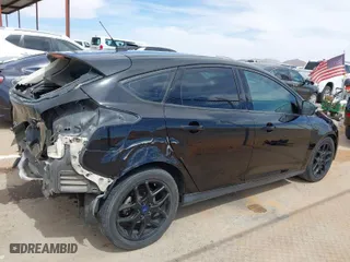 2016 Ford Focus SE with VIN 1FADP3K24GL343874, listed as a IAAI auction lot 41803724 with 110,892 mi miles. Bid and sale history available at carsss.com. Image 14.