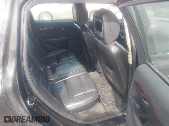 2008 Volvo XC70 with VIN YV4BZ982X81014600, listed as a IAAI auction lot 41905997 with 132,842 mi miles and . Bid and sale history available at DreamBid. Image 8.