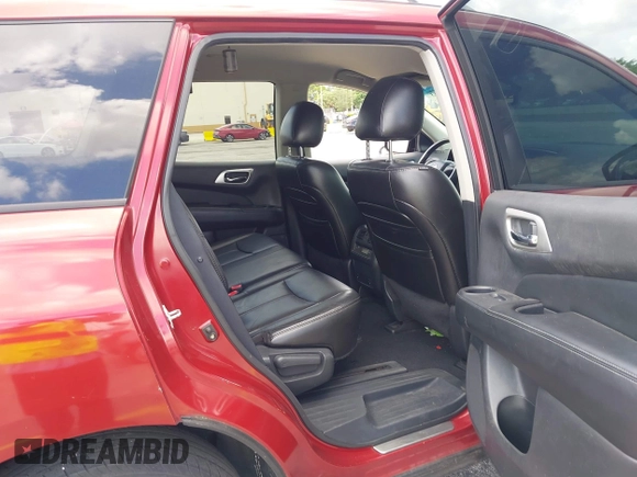 2013 Nissan Pathfinder SL with VIN 5N1AR2MN9DC685272, listed as a IAAI auction lot 42155443 with 156,183 mi miles. Bid and sale history available at carsss.com. Image 8.