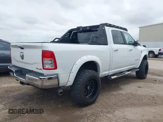 2019 Ram 2500 Big Horn with VIN 3C6UR5DL7KG587151, listed as a IAAI auction lot 42086628 with 137,868 mi miles. Bid and sale history available at carsss.com. Image 4.