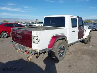 2022 Jeep Gladiator Mojave with VIN 1C6JJTEG6NL100383, listed as a IAAI auction lot 40712989 with 35,283 mi miles. Bid and sale history available at carsss.com. Image 4.