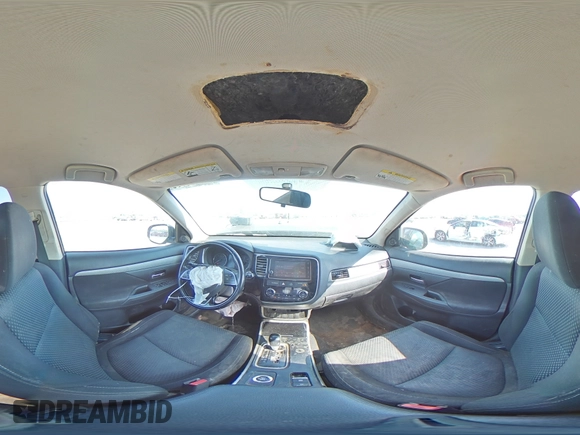 2018 Mitsubishi Outlander ES z VIN JA4AZ3A34JJ003445, wystawiony jako Copart lot #55850775 z przebiegiem 133 644 mil mil oraz Szkoda całkowita • Salvage title. Historia ofert i sprzedaży dostępna na DreamBid. Obrazek 15.