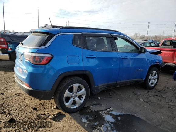 2018 Jeep Compass Latitude with VIN 3C4NJCBB0JT240818, listed as a Copart auction lot 47291675 with 64,679 mi miles and Salvage Title. Bid and sale history available at carsss.com. Image 3.