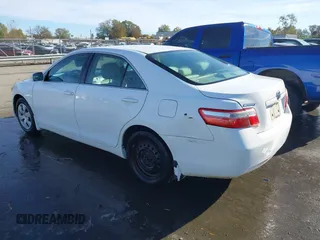 2008 Toyota Camry LE with VIN 4T1BE46K88U752605, listed as a IAAI auction lot 40771716 with 222,600 mi miles. Bid and sale history available at carsss.com. Image 3.