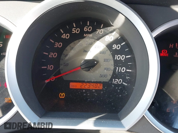 2007 Toyota Tacoma with VIN 5TENX22N47Z331518, listed as a IAAI auction lot 41464417 with 223,482 mi miles. Bid and sale history available at carsss.com. Image 7.
