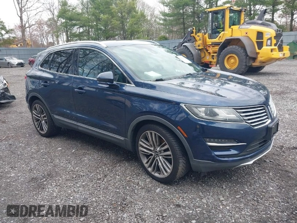 2015 Lincoln MKC z VIN 5LMTJ2AH4FUJ17746, wystawiony jako IAAI lot #42027746 z przebiegiem 111 240 mil mil oraz . Historia ofert i sprzedaży dostępna na DreamBid. Obrazek 1.
