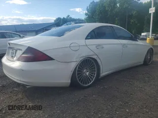 2008 Mercedes-Benz CLS-Class 5.5L with VIN WDDDJ72X88A118147, listed as a Copart auction lot 74606284 with 85,575 mi miles and Clean Title. Bid and sale history available at carsss.com. Image 3.