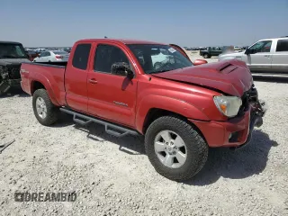2014 Toyota Tacoma PreRunner with VIN 5TFTU4GN9EX052879, listed as a Copart auction lot 49466945 with 186,032 mi miles and Salvage title. Bid and sale history available at DreamBid. Image 4.