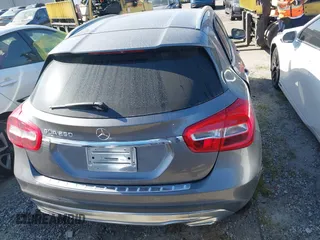 2015 Mercedes-Benz GLA 250 z VIN WDCTG4EB5FJ134607, wystawiony jako IAAI lot #41850309 z przebiegiem Nie podano mil oraz . Historia ofert i sprzedaży dostępna na DreamBid. Obrazek 16.