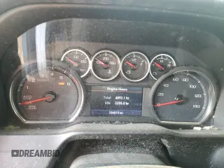 2020 Chevrolet Silverado 1500 LT with VIN 1GCRYDED4LZ219305, listed as a Copart auction lot 46810295 with 104,019 mi miles and Clean Title. Bid and sale history available at carsss.com. Image 9.