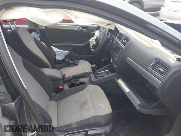 2017 Volkswagen Jetta S with VIN 3VW2B7AJ1HM253059, listed as a IAAI auction lot 42171533 with Not provided miles and . Bid and sale history available at DreamBid. Image 5.