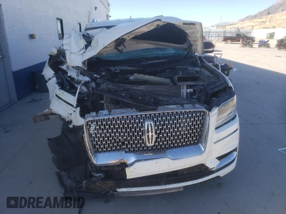 2020 Lincoln Navigator with VIN 5LMJJ2NT0LEL07488, listed as a Copart auction lot 73396634 with Not provided miles and Salvage title. Bid and sale history available at DreamBid. Image 5.