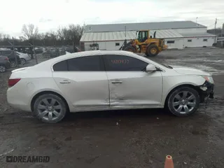 2012 Buick LaCrosse Leather with VIN 1G4GC5E32CF218413, listed as a IAAI auction lot 41747477 with 135,978 mi miles. Bid and sale history available at carsss.com. Image 13.