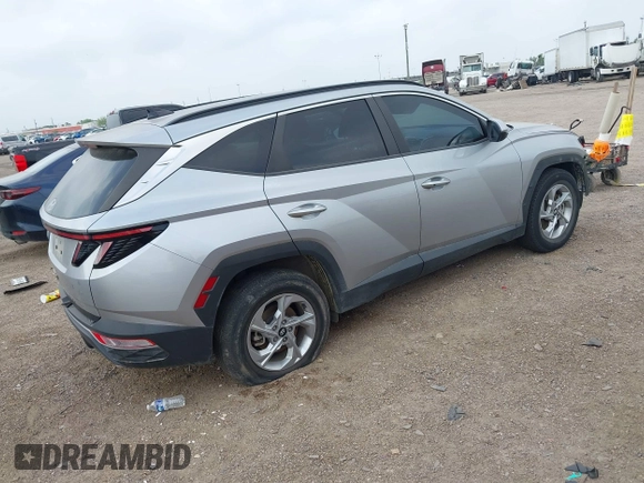 2022 Hyundai Tucson SEL with VIN 5NMJB3AE9NH139738, listed as a IAAI auction lot 41948244 with 31,990 mi miles and . Bid and sale history available at DreamBid. Image 4.