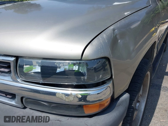 2002 Chevrolet Tahoe LS with VIN 1GNEC13Z22R173568, listed as a IAAI auction lot 42477491 with 277,090 mi miles and . Bid and sale history available at DreamBid. Image 17.