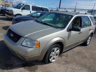 2005 Ford Freestyle SE with VIN 1FMZK04195GA48126, listed as a IAAI auction lot 42046818 with 0 mi miles. Bid and sale history available at carsss.com. Image 2.
