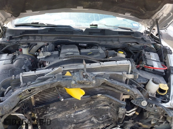 2015 Ram 2500 SLT with VIN 3C6UR5ML9FG611388, listed as a IAAI auction lot 42045503 with 164,547 mi miles and . Bid and sale history available at DreamBid. Image 10.