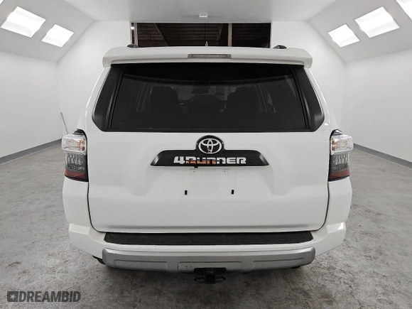 2024 Toyota 4Runner TRD Off Road with VIN JTEPU5JR1R6213834, listed as a Copart auction lot 42604765 with 19,383 mi miles and Clean Title. Bid and sale history available at carsss.com. Image 6.