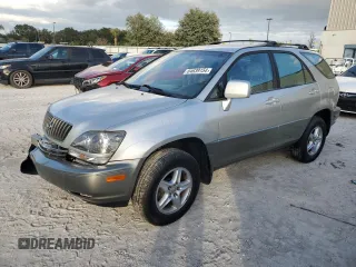 2000 Lexus RX 300 with VIN JT6GF10U8Y0063548, listed as a Copart auction lot 84639154 with 120,633 mi miles and Salvage Title. Bid and sale history available at carsss.com. Image 1.