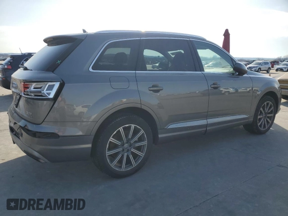 2017 Audi Q7 Premium Plus with VIN WA1LAAF73HD002389, listed as a Copart auction lot 45094155 with 107,686 mi miles and Salvage Title. Bid and sale history available at carsss.com. Image 3.
