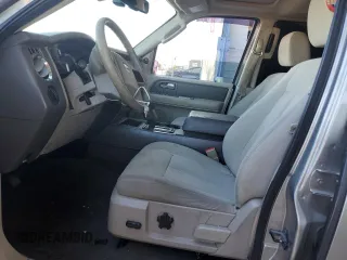 2008 Ford Expedition Max SSV with VIN 1FMFK15588LA60659, listed as a Copart auction lot 44174985 with 365,591 mi miles and Salvage title. Bid and sale history available at DreamBid. Image 7.