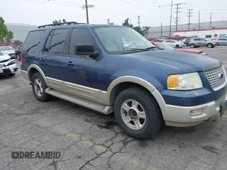 2006 Ford Expedition Eddie Bauer z VIN 1FMFU18516LA37713, wystawiony jako IAAI lot #42164760 z przebiegiem 186 615 mil mil oraz . Historia ofert i sprzedaży dostępna na DreamBid. Obrazek 1.