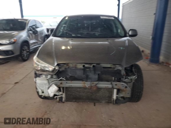 2012 Mitsubishi Outlander SE with VIN JA4AR4AU4CZ009281, listed as a Copart auction lot 51175805 with 161,276 mi miles and Salvage title. Bid and sale history available at DreamBid. Image 5.
