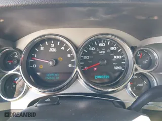 2008 Chevrolet Silverado 1500 LT w/1LT with VIN 3GCEK13J18G236402, listed as a IAAI auction lot 41659037 with 206,368 mi miles. Bid and sale history available at carsss.com. Image 7.