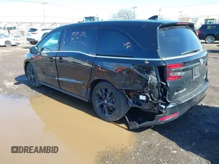 2024 Honda Odyssey Sport with VIN 5FNRL6H75RB070899, listed as a IAAI auction lot 41784731 with 3,875 mi miles and . Bid and sale history available at DreamBid. Image 3.