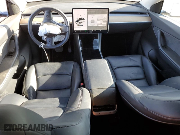 2020 Tesla Model Y Long Range with VIN 5YJYGDEE4LF015455, listed as a Copart auction lot 84223984 with 77,398 mi miles and Salvage Title. Bid and sale history available at DreamBid. Image 8.