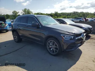 2020 Mercedes-Benz GLC 300 with VIN WDC0G8EB2LF692651, listed as a Copart auction lot 61568195 with 60,929 mi miles and Salvage title. Bid and sale history available at DreamBid. Image 4.