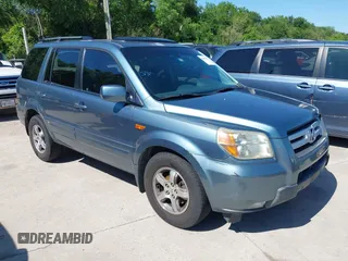 2006 Honda Pilot EX-L with VIN 5FNYF28586B037336, listed as a IAAI auction lot 42084508 with 231,544 mi miles and . Bid and sale history available at DreamBid. Image 1.