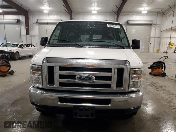 2008 Ford Econoline Cargo Commercial with VIN 1FTNS24W08DB59809, listed as a Copart auction lot 47029395 with 88,007 mi miles and Clean Title. Bid and sale history available at DreamBid. Image 5.