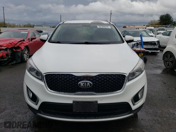 2016 Kia Sorento EX with VIN 5XYPHDA50GG005955, listed as a Copart auction lot 52306045 with 151,221 mi miles and Clean Title. Bid and sale history available at carsss.com. Image 5.