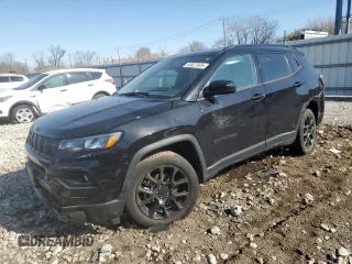 2022 Jeep Compass Altitude with VIN 3C4NJCBB2NT187786, listed as a Copart auction lot 53027925 with 45,894 mi miles and Salvage title. Bid and sale history available at DreamBid. Image 1.