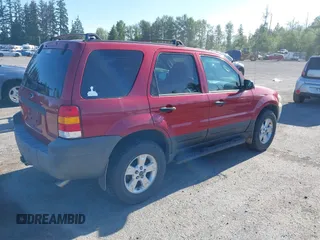 2005 Ford Escape XLT с VIN 1FMCU93155KA28328, выставлен на аукционе IAAI как лот 42293762 с пробегом 136 907 миль миль и . История ставок и продаж доступна на DreamBid. Изображение 4.