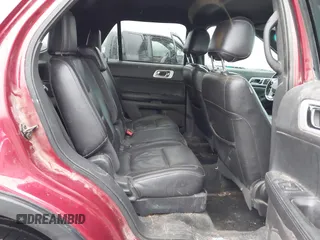 2013 Ford Explorer XLT with VIN 1FM5K7D94DGB68900, listed as a IAAI auction lot 41090687 with 219,170 mi miles and . Bid and sale history available at carsss.com. Image 8.