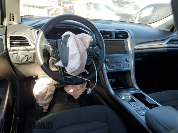 2019 Ford Fusion Hybrid SE with VIN 3FA6P0LU9KR139329, listed as a Copart auction lot 36225173 with 66,274 mi miles. Bid and sale history available at carsss.com. Image 8.