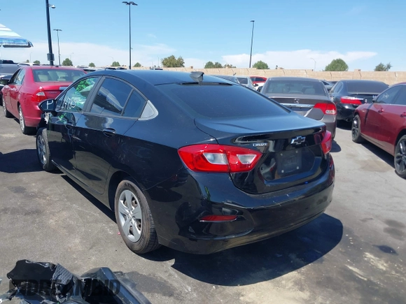 2018 Chevrolet Cruze LS with VIN 1G1BC5SM4J7201639, listed as a IAAI auction lot 42014785 with 119,416 mi miles and . Bid and sale history available at DreamBid. Image 15.