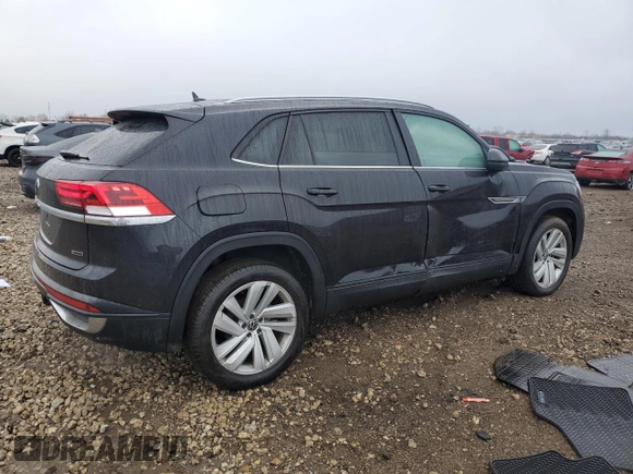 2022 Volkswagen Atlas SE with VIN 1V2HE2CA8NC229616, listed as a Copart auction lot 84722384 with 26,570 mi miles and Salvage title. Bid and sale history available at DreamBid. Image 3.