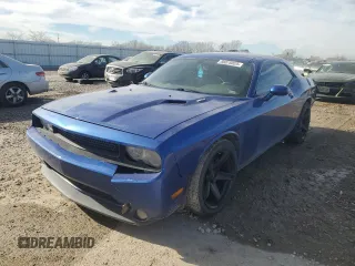 2012 Dodge Challenger R/T Classic z VIN 2C3CDYBT8CH258777, wystawiony jako Copart lot #88876025 z przebiegiem 168 445 mil mil oraz Szkoda całkowita • Salvage title. Historia ofert i sprzedaży dostępna na DreamBid. Obrazek 1.