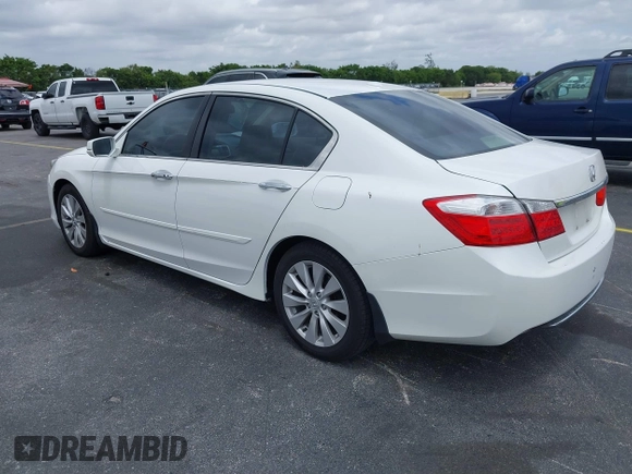 2015 Honda Accord EX-L с VIN 1HGCR2F82FA125453, выставлен на аукционе IAAI как лот 39150439 с пробегом 132 000 миль миль и . История ставок и продаж доступна на DreamBid. Изображение 3.