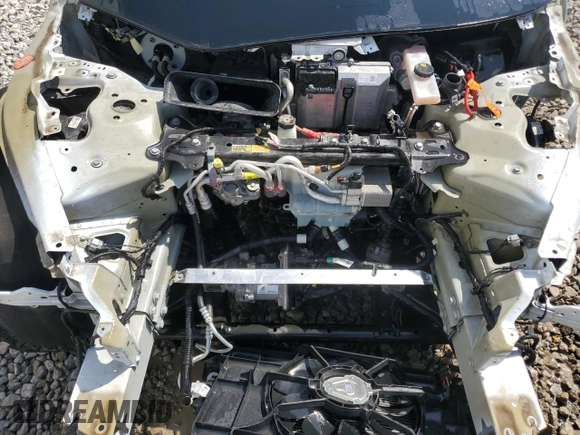 2020 Tesla Model 3 Standard Range Plus with VIN 5YJ3E1EA5LF612626, listed as a Copart auction lot 54421235 with Not Provided miles and Clean Title. Bid and sale history available at DreamBid. Image 11.