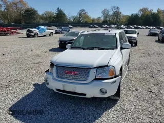 2008 GMC Envoy Denali with VIN 1GKES63M282258395, listed as a Copart auction lot 76067304 with 120,021 mi miles and Clean Title. Bid and sale history available at carsss.com. Image 12.