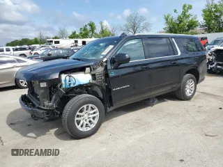 2023 Chevrolet Suburban LT z VIN 1GNSKCKD2PR131240, wystawiony jako Copart lot #53574455 z przebiegiem 92 260 mil mil oraz Szkoda całkowita • Salvage title. Historia ofert i sprzedaży dostępna na DreamBid. Obrazek 1.