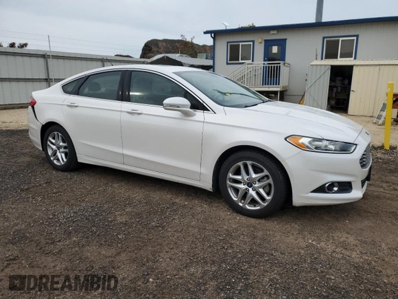 2013 Ford Fusion SE with VIN 3FA6P0HR5DR225356, listed as a Copart auction lot 49355835 with 105,085 mi miles and Salvage Title. Bid and sale history available at DreamBid. Image 4.