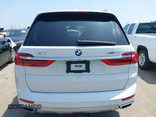 2019 BMW X7 xDrive50i z VIN 5UXCX4C54KLS38649, wystawiony jako IAAI lot #42435379 z przebiegiem 60 905 mil mil oraz . Historia ofert i sprzedaży dostępna na DreamBid. Obrazek 16.