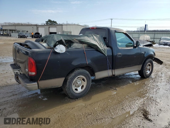2001 Ford F-150 XL z VIN 1FTZF17261NB79183, wystawiony jako Copart lot #88478625 z przebiegiem Nie podano mil oraz Szkoda całkowita • Salvage title. Historia ofert i sprzedaży dostępna na DreamBid. Obrazek 3.